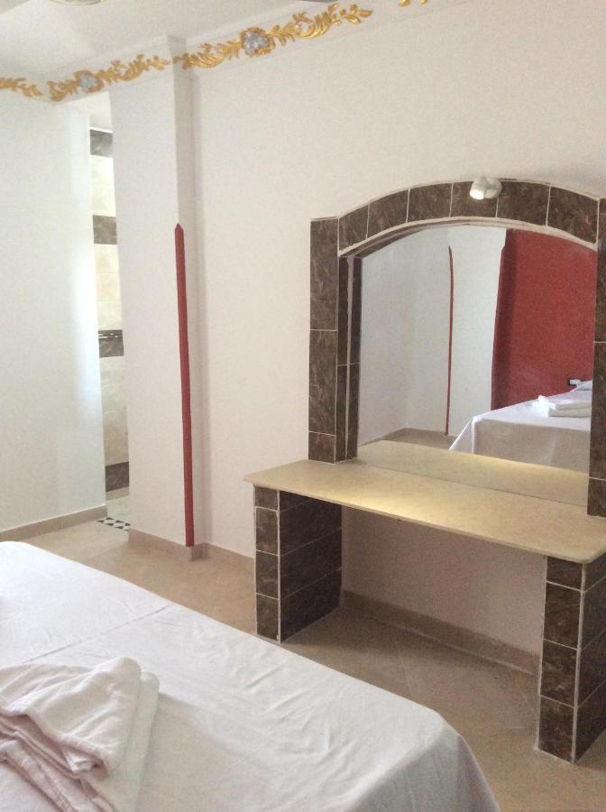 Apartamento The Brown House Luxor Exterior foto