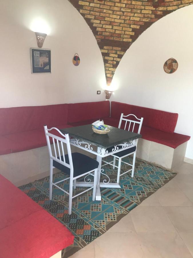 Apartamento The Brown House Luxor Exterior foto