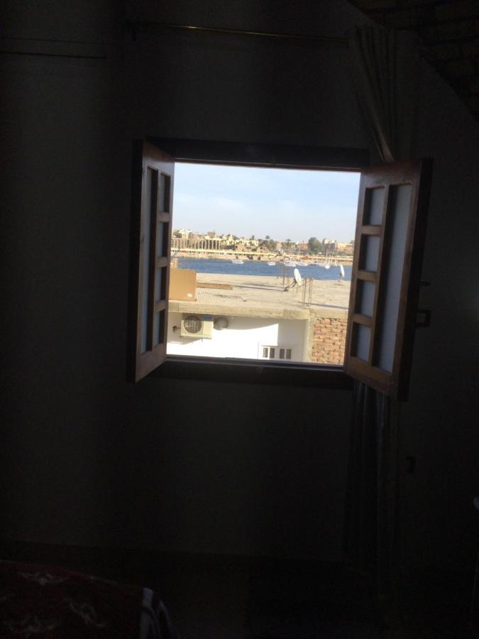 Apartamento The Brown House Luxor Exterior foto