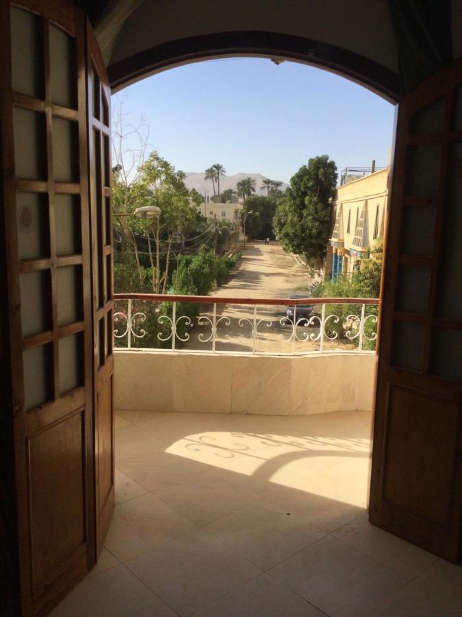 Apartamento The Brown House Luxor Exterior foto